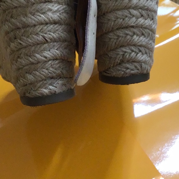 Espadrilles - Picture 5 of 6